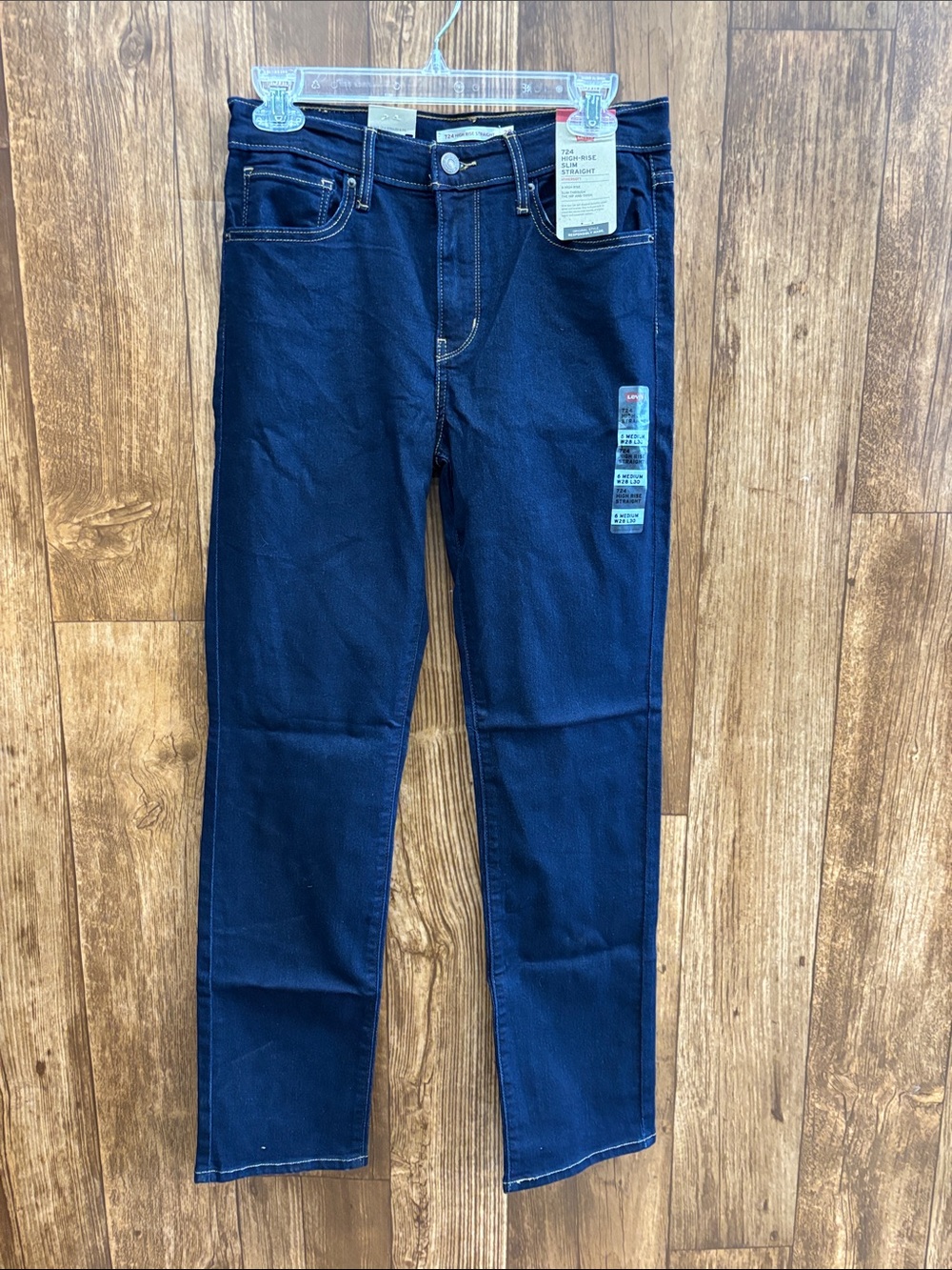 New with tags Levi's Men’s Jeans — Deep Navy Straight Leg